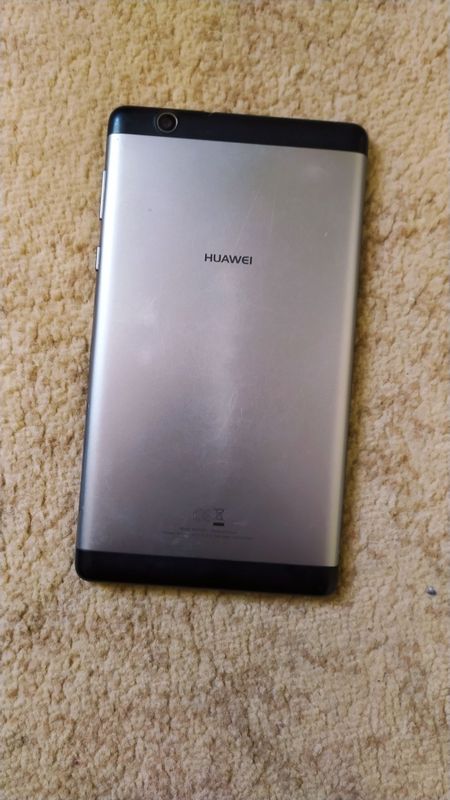 Huawei MediaPad T3 7 satiladi.