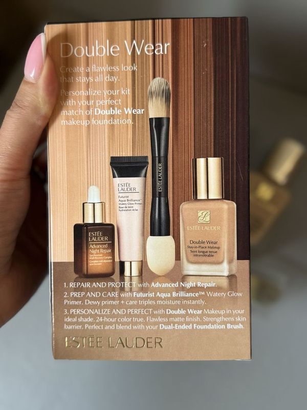 Estee Lauder , VS, sol de janero , gisou Estee Lauder , VS, sol de janero , gisou