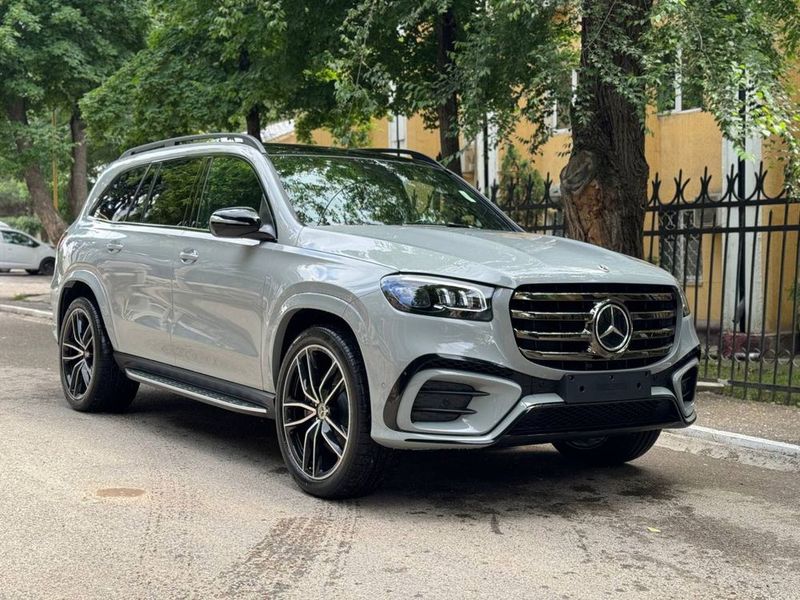 Продается Mercedes-Benz gls 450 alpine grey Продается Mercedes-Benz gls 450 alpine grey