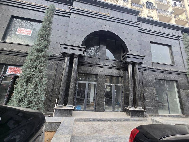 Нежилое помещение в ЖК Мухташам на Алайском 271квм Нежилое помещение в ЖК Мухташам на Алайском 271квм