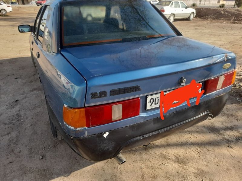 Ford sierra 1988 y
