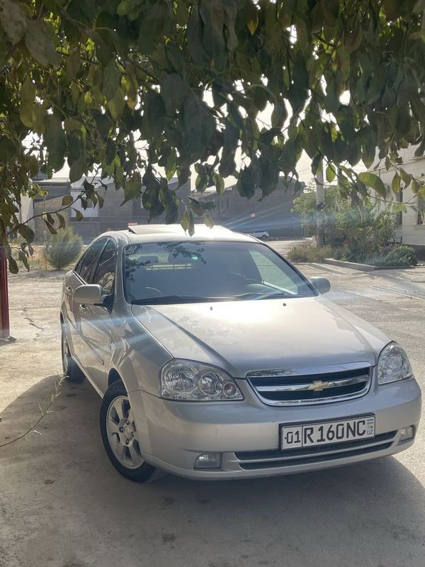 Lacetti 2013 avtomat 1.6