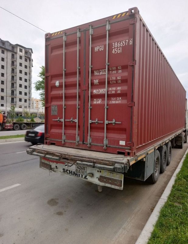 Yangi Kanteynerlar Sotiladi 12ta viloyatgayam yetkazib beramiz Yangi Kanteynerlar Sotiladi 12ta viloyatgayam yetkazib beramiz