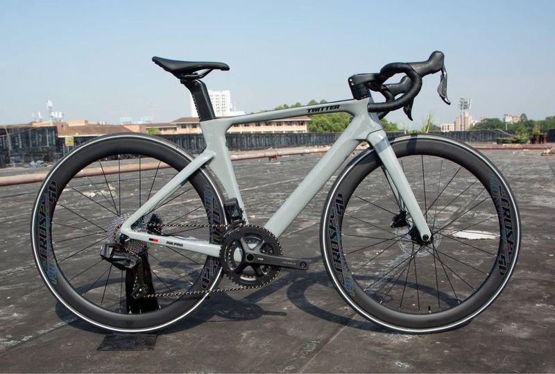 Велосипед Модель: R12pro-Disc Carbon