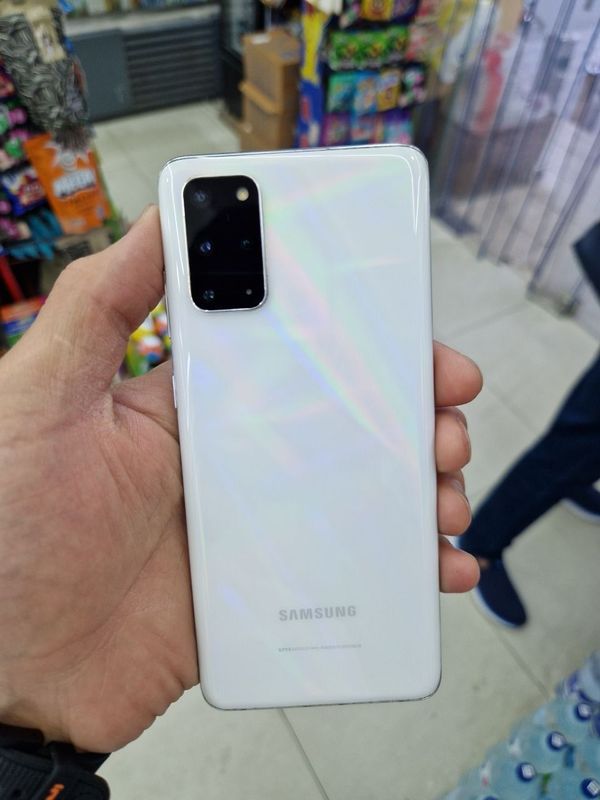 Samsung S20plus 12/256gb ideall Samsung S20plus 12/256gb ideall