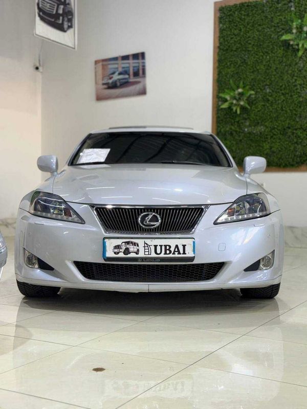 Продается Lexus IS 300 Продается Lexus IS 300