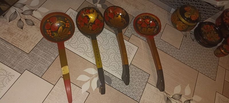 Продаю ковшики Хохлома Продаю ковшики Хохлома