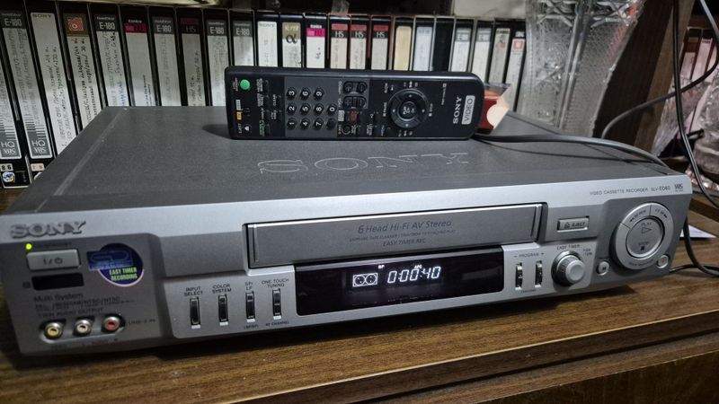 Стерео видак SONY slv ED60 hi-fi 6head Стерео видак SONY slv ED60 hi-fi 6head