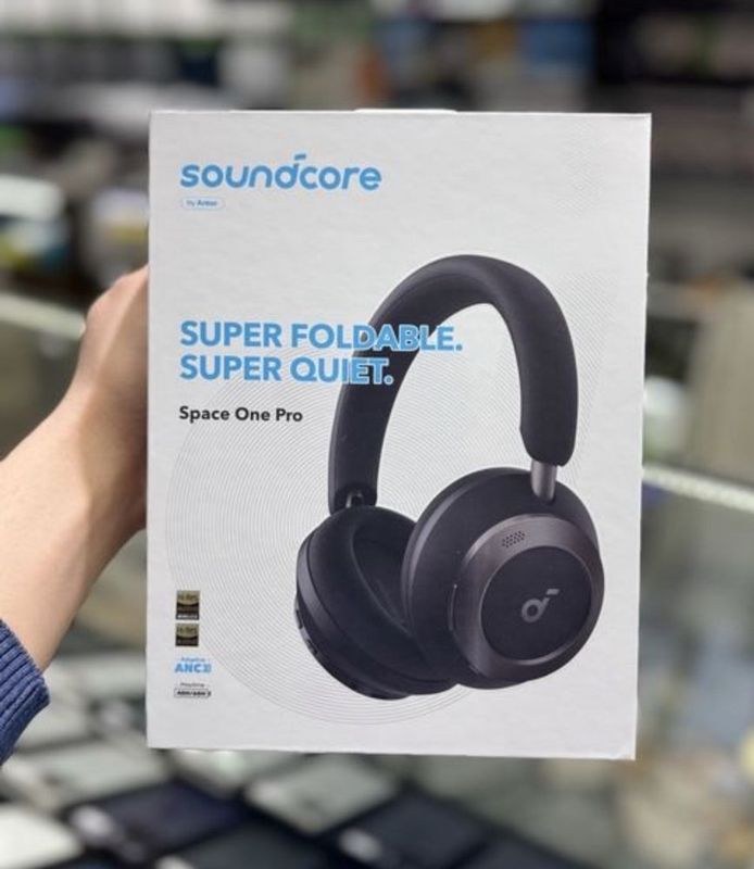 Soundcore Space One Pro