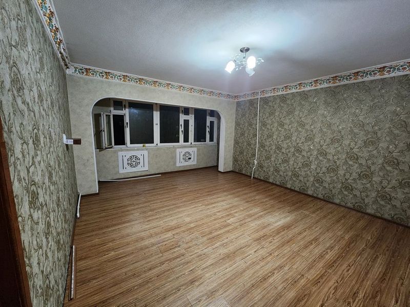 Сдам в аренду 2/6/9 ул . ойбек своя Сдам в аренду 2/6/9 ул . ойбек своя
