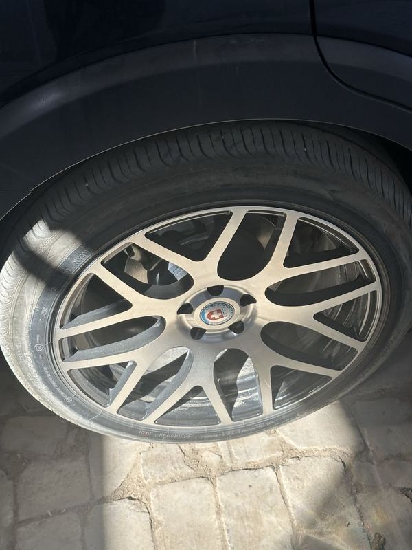 R20 saka diska 255/45/R20 kaptiva yangi