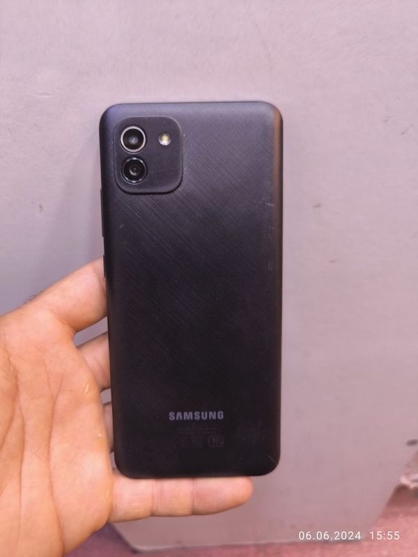 Samsung A03 64gb