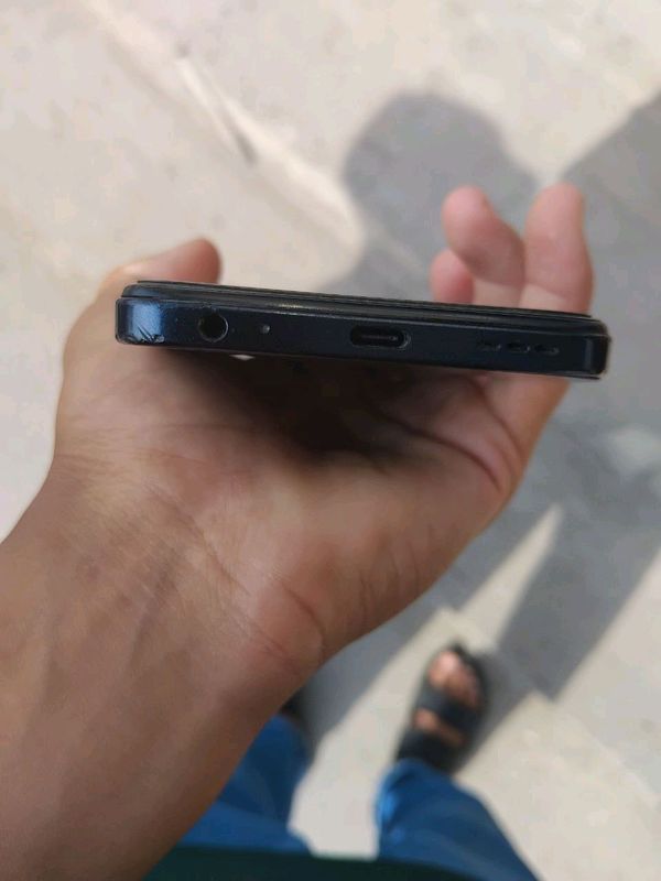 sotiladi Itel s23 sotiladi Itel s23