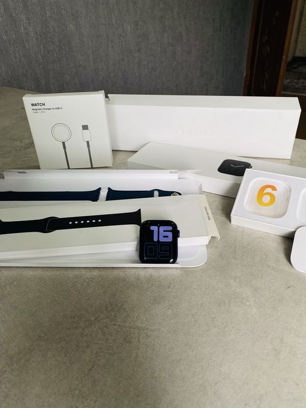Apple watch 6 44m Apple watch 6 44m