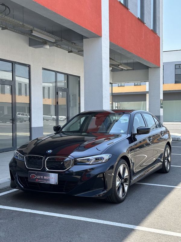 BMW i3 40 l night sport BMW i3 40 l night sport