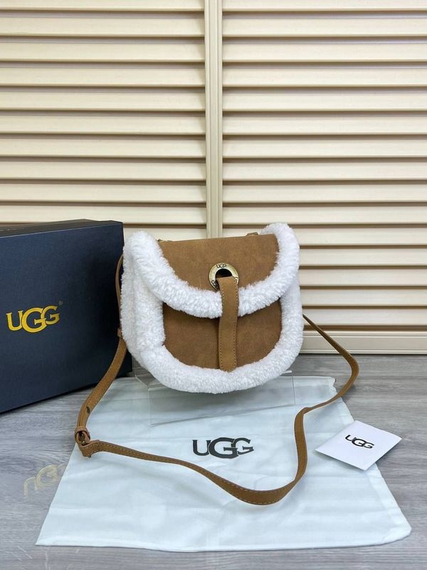 Сумочка бренда ugg