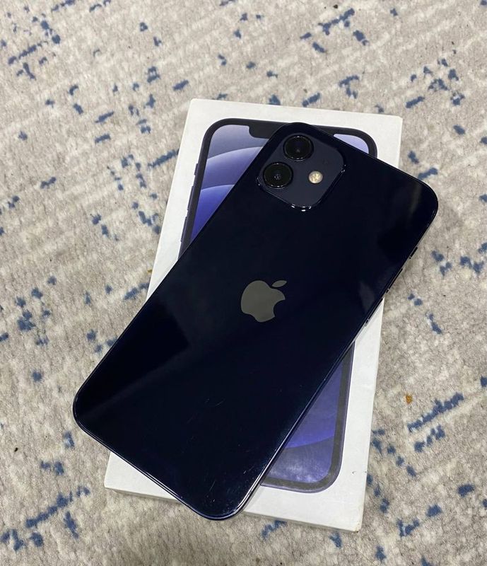 iPhone 12 256gb sotiladi iPhone 12 256gb sotiladi