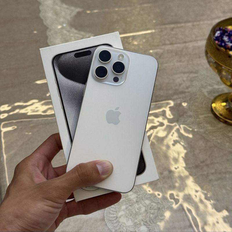 iPhone 15 Pro Max 97yomks 170sikl karobka dokument iPhone 15 Pro Max 97yomks 170sikl karobka dokument