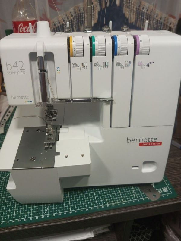 продается расспошивалка Bernette b42 funlock продается расспошивалка Bernette b42 funlock