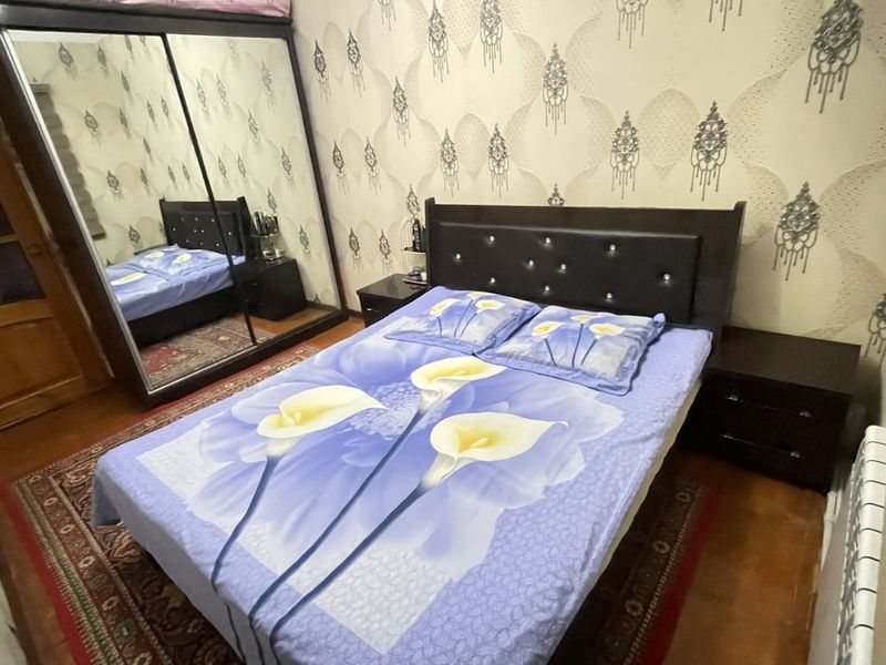 Аъло ҳолатдаги ётоқхона гарнитури сотилад Аъло ҳолатдаги ётоқхона гарнитури сотилад