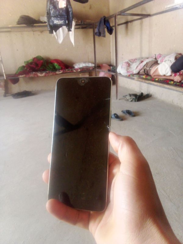 Honor x8.