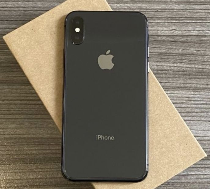 Iphone X 64/ Gb sotiladi Iphone X 64/ Gb sotiladi