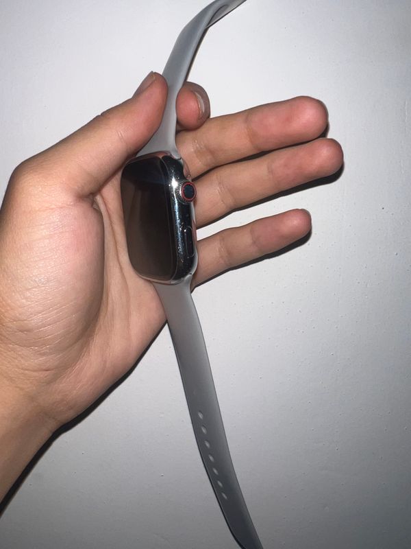 iWatch sotiladi (original)
