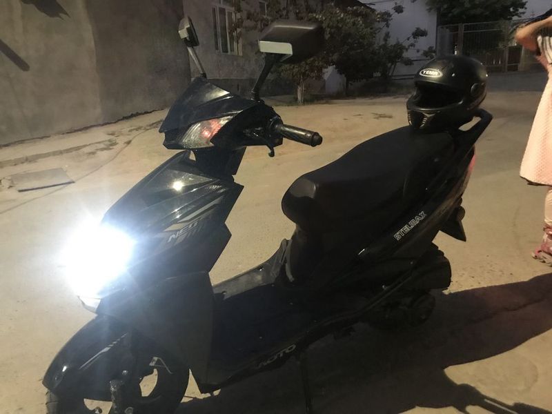 Skuter srochni sotiladi Skuter srochni sotiladi