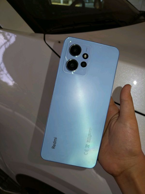 Redmi 12 hech joyi sinmagan qirilmagan Redmi 12 hech joyi sinmagan qirilmagan