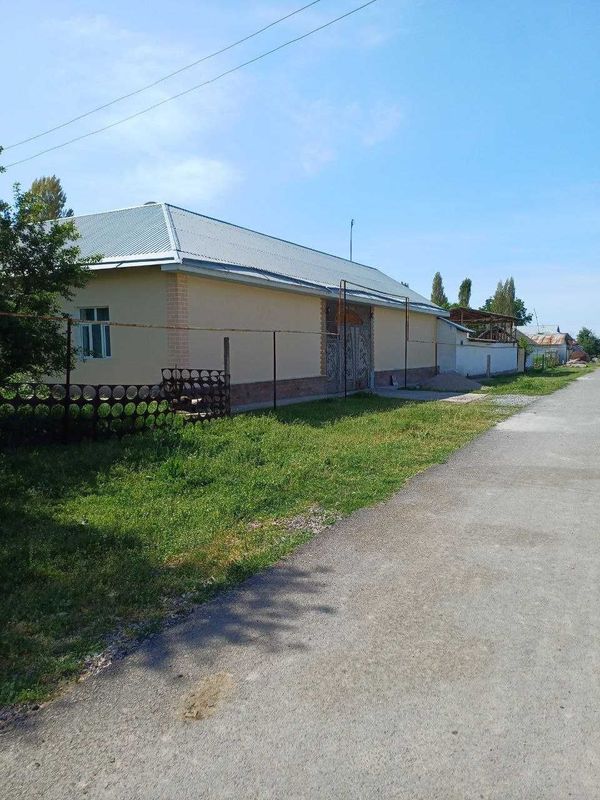 Срочно продам дом в хорошим месте. Срочно продам дом в хорошим месте.