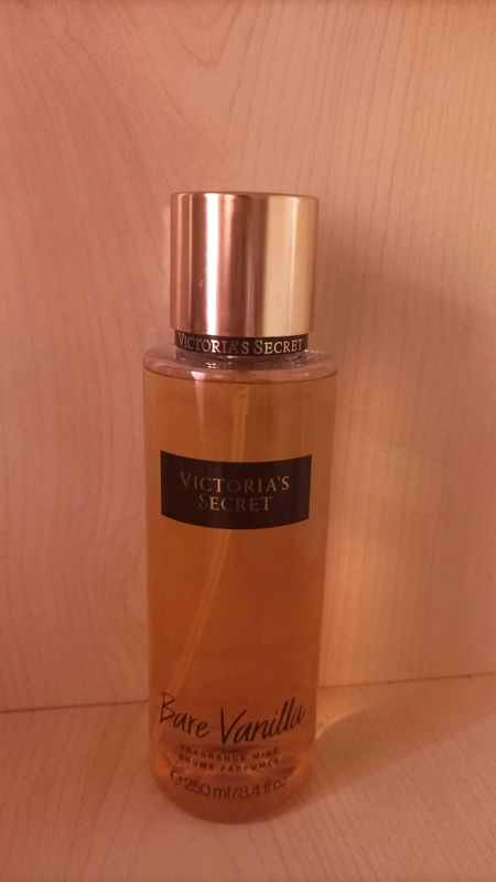 Victoria Secret,sprey ishlatilmagan narxi: 50.000 Victoria Secret,sprey ishlatilmagan narxi: 50.000