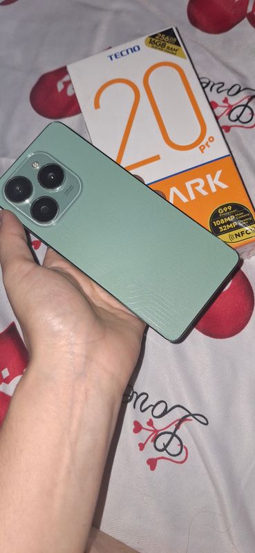 Tecno spark 20pro