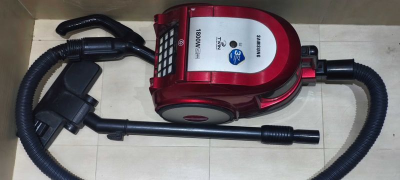 Пылесос Samsung 1800w Пылесос Samsung 1800w