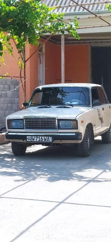 Vaz2107 sotiladi