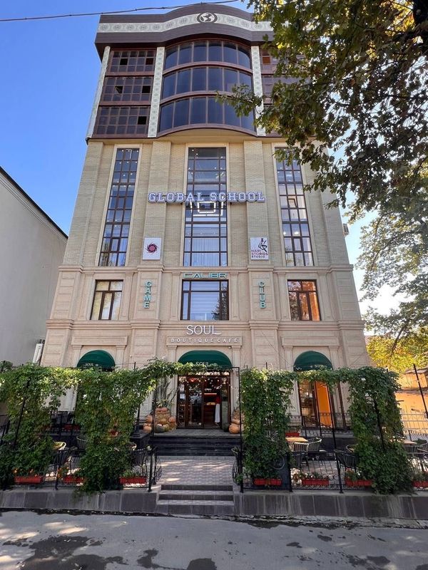 Сдается офис с. Максим Горький,300м² Сдается офис с. Максим Горький,300м²