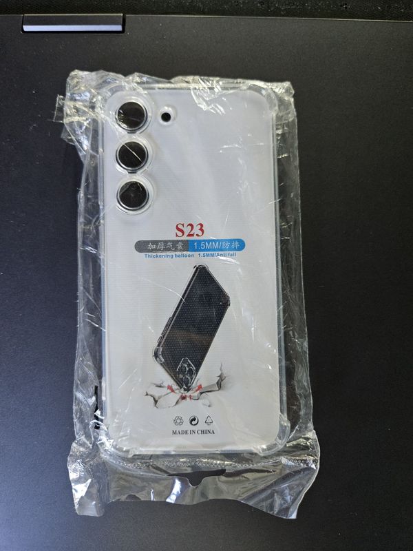 Прозрачный ударопрочный чехол для Samsung Galaxy S23 Прозрачный ударопрочный чехол для Samsung Galaxy S23
