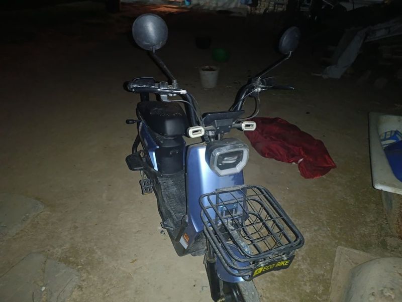 Skuter mini bor sotiladi Skuter mini bor sotiladi