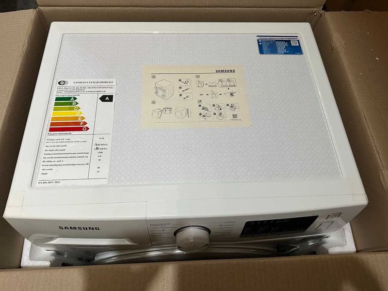 Стиральная машина SAMSUNG. НОВАЯ Автомат. 6 кг. белая. Стиральная машина SAMSUNG. НОВАЯ Автомат. 6 кг. белая.