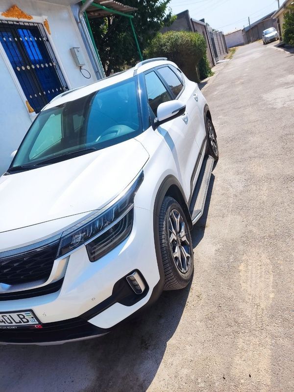 Продажа автомобиля Kia Seltos Prestij 3 позиция.