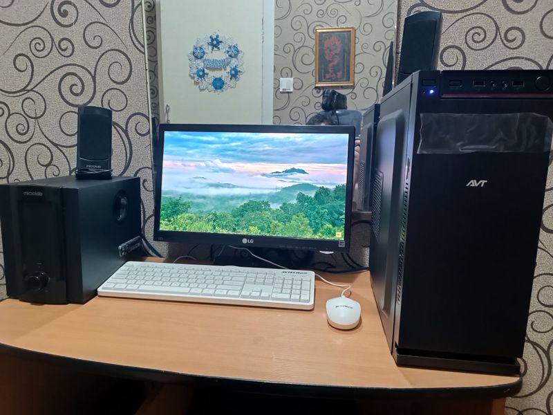 Продам компьютер i3 Продам компьютер i3