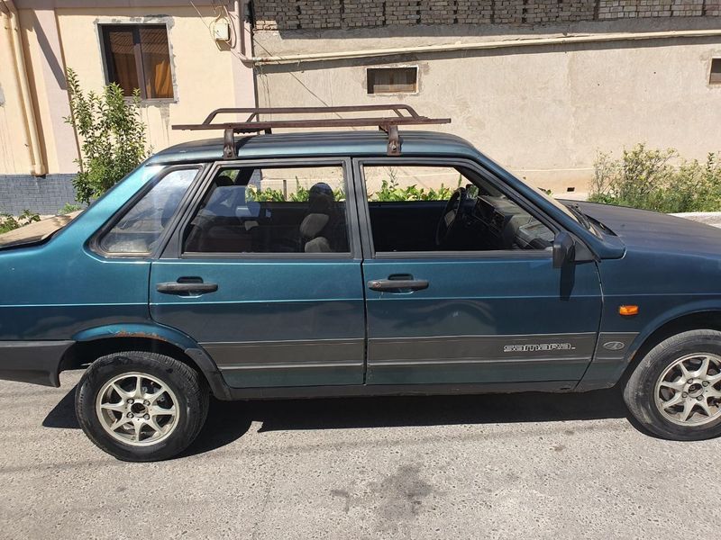 Lada 21099сотилади яхши холатда Lada 21099сотилади яхши холатда