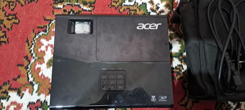 Proyektor Acer 1283