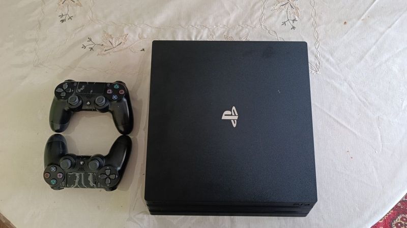 Playstation 4 2 terabyt Playstation 4 2 terabyt
