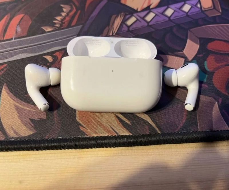 AirPods Pro 2 поддержка без проводной зарядки AirPods Pro 2 поддержка без проводной зарядки
