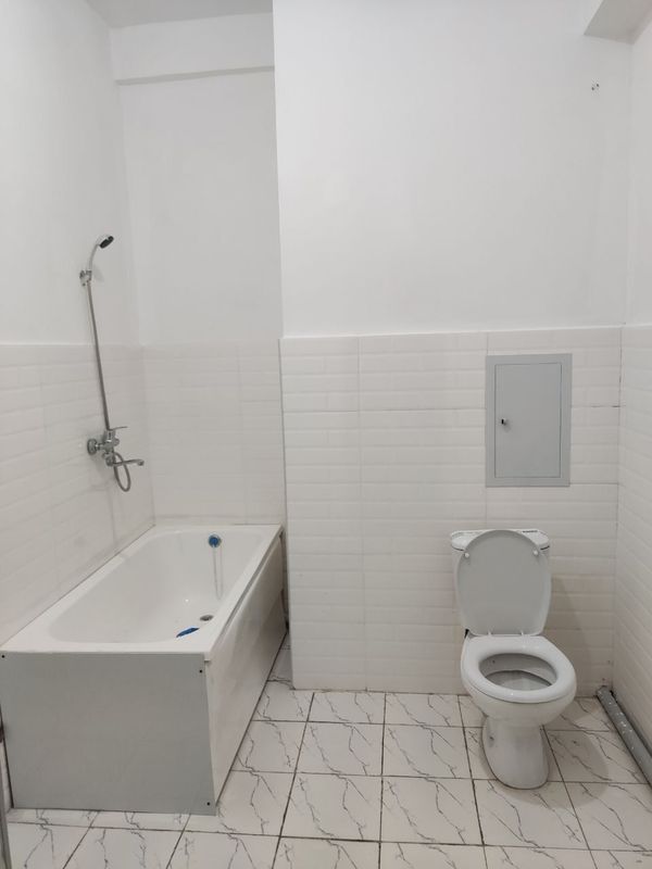 Yangi xayot Nur xayot 1/8/10 300$ Pardasi bor Gilam Holodinik Kir mo Yangi xayot Nur xayot 1/8/10 300$ Pardasi bor Gilam Holodinik Kir mo