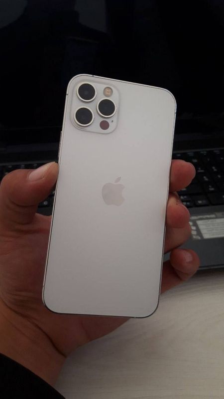 Iphone 12 pro ideal