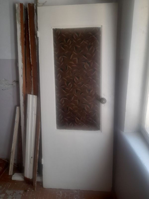 Arzon eshiklar.arzon narxlarda.manzil :sayoxat mehmonxona yonida
