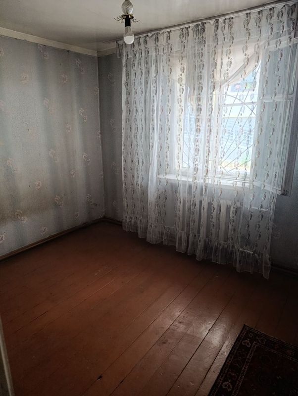 Ijaraga beriladi: 2 xonali kvartira — 1-qavat, metroga yaqin, kirib ya Ijaraga beriladi: 2 xonali kvartira — 1-qavat, metroga yaqin, kirib ya