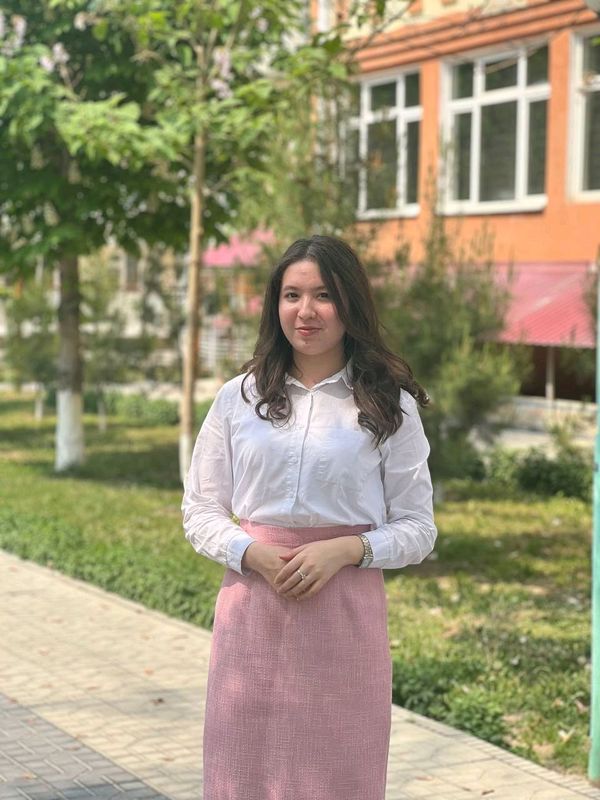 ingliz tili va IELTS instructor ingliz tili va IELTS instructor