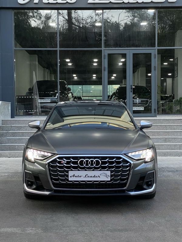 Audi S8 Quattro 2023